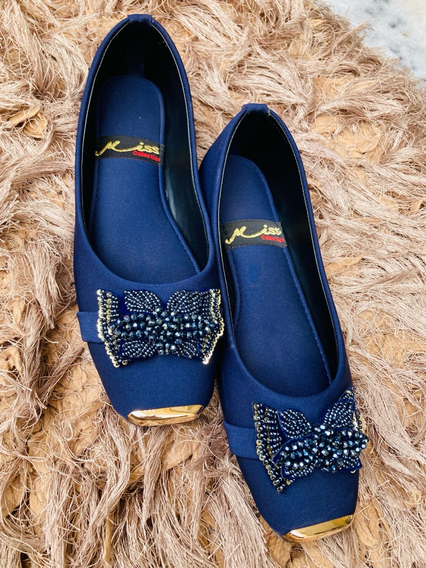 Charm Bow Flats