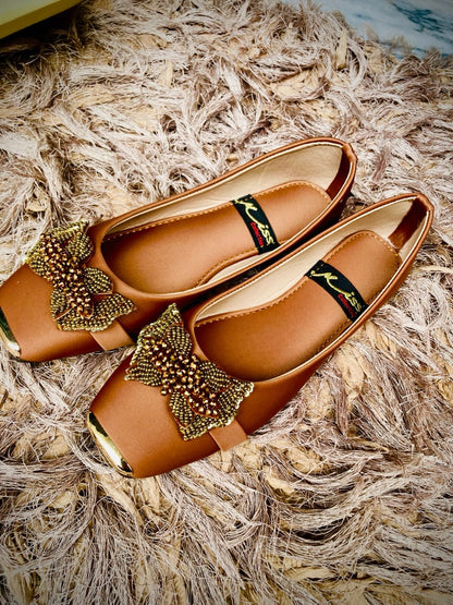 Charm Bow Flats